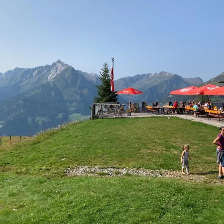 Waldhaeusl Apartment Matrei in Osttirol