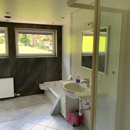 Waldhaeusl Apartment Matrei in Osttirol